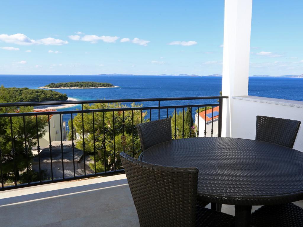 פרימוסטן Lovely Apartment With Beautiful Pool מראה חיצוני תמונה